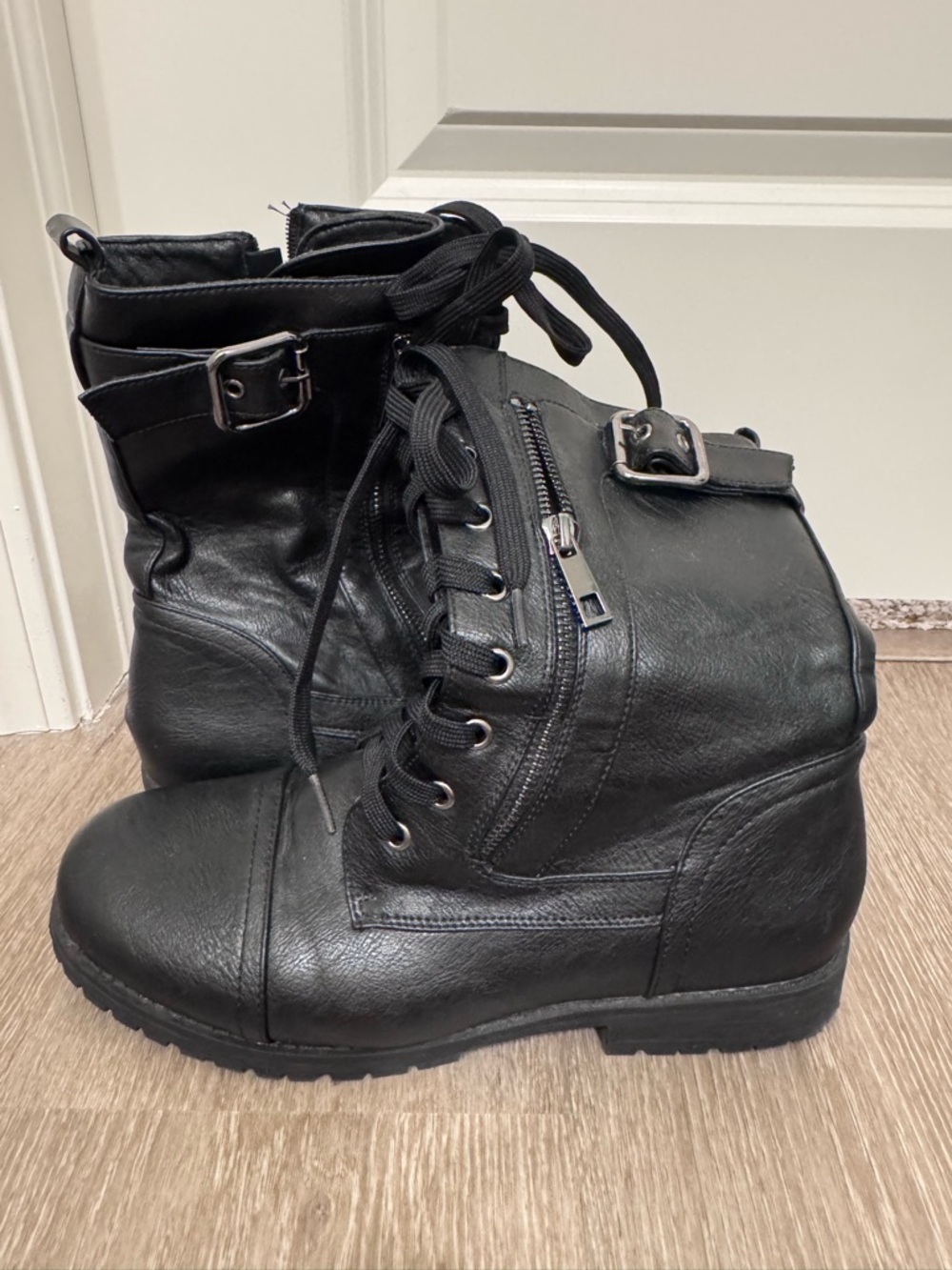 Black Combat Boots Women’s Size 9 1/2